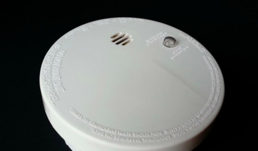 How to test smoke alarms home |